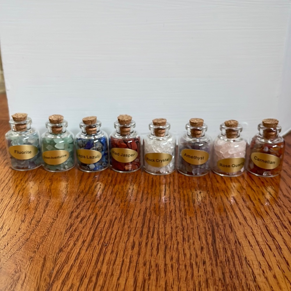 Pack of 8 Mini Bottles of Crystals with cork top (The cork top does come off)